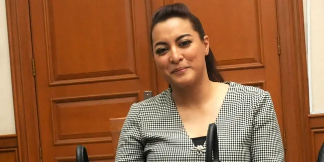 Mengaku Pacari Duda, Jane Shalimar Bantah Perebut Laki Orang