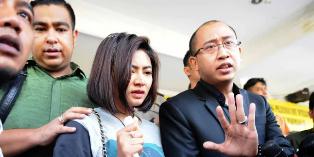 Mengaku Tak Sengaja Gunakan Narkoba, Vitalia Sesha Minta Maaf Mengaku Tak Sengaja Gunakan Narkoba, Vitalia Sesha Minta Maaf