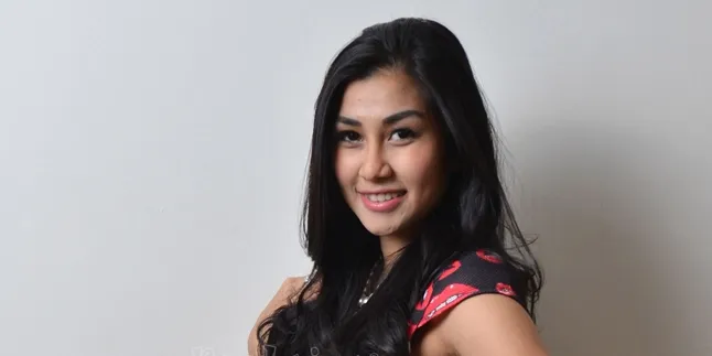 Mengandung Anak ke-3, Nisya Ahmad Repot Bukan Main Mengandung Anak ke-3, Nisya Ahmad Repot Bukan Main