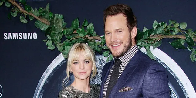 Mengejutkan! Anna Faris Umumkan Perceraian Dengan Chris Pratt