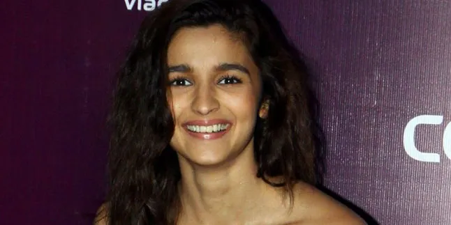 Mengejutkan, Ini Alasan Alia Bhatt Pindah Dari Rumah Orang Tuanya Mengejutkan, Ini Alasan Alia Bhatt Pindah Dari Rumah Orang Tuanya