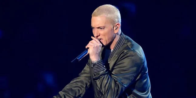 Mengejutkan! Wajah Ganteng Eminem Sekarang Jadi Tua dan Keriput