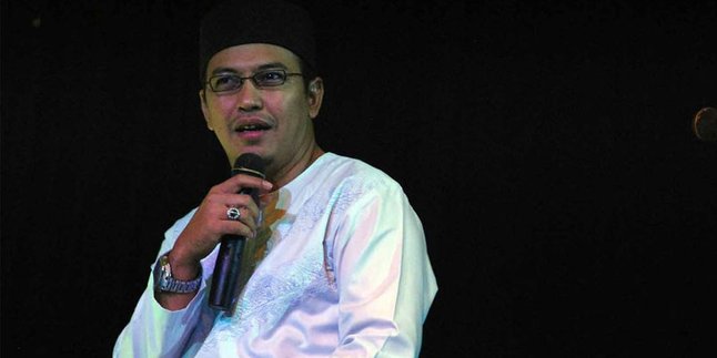 Mengenang Uje, Karya - Karya Terbaik Sang Ustad Gaul