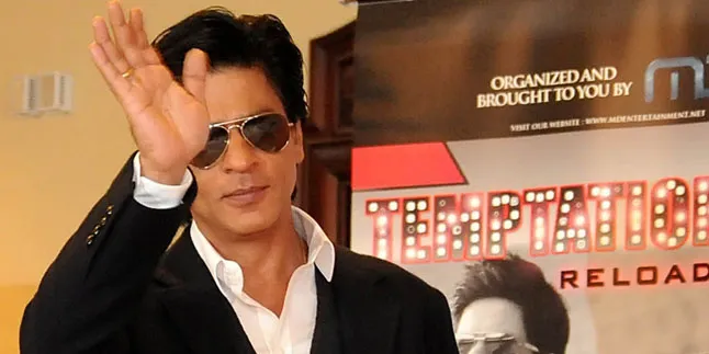 Menggemaskan, Shahrukh Khan Diajak Main Oleh Dua Teman Kecilnya Menggemaskan, Shahrukh Khan Diajak Main Oleh Dua Teman Kecilnya