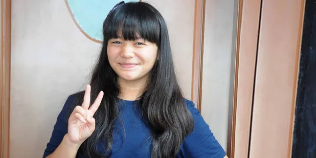 Mengucap Syukur, Amel Carla Berlinang Air Mata Karena Hal Ini