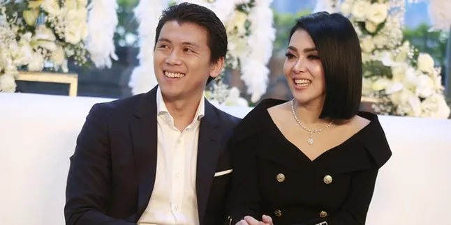 Menikah dengan Reino Barack, Syahrini Ingin Punya Keturunan Oke