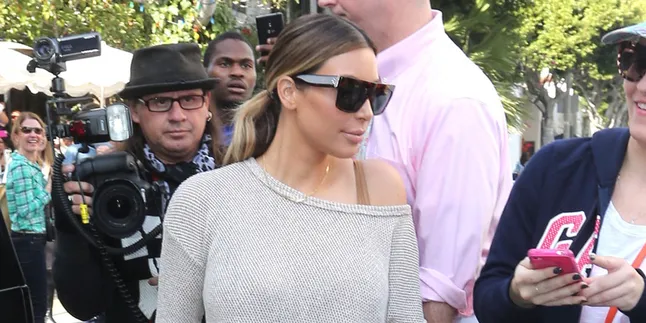 Menikah, Kim Kardashian - Kanye West Malah Untung Rp 241 M Menikah, Kim Kardashian - Kanye West Malah Untung Rp 241 M