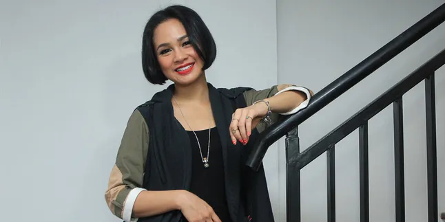 Menikah Tahun Depan, Andien Belum Banyak Persiapan