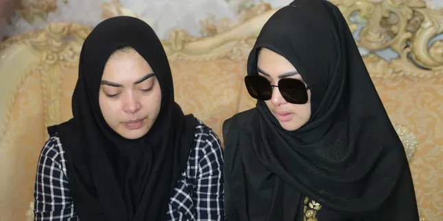 Meninggal Karena Kecelakaan Kerja, Kakak Syahrini Tinggalkan 4 Orang Anak Meninggal Karena Kecelakaan Kerja, Kakak Syahrini Tinggalkan 4 Orang Anak