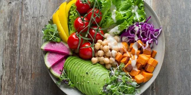 Menu Diet Ivan Gunawan yang Berhasil Turunkan Berat Badan 30 Kg, Bisa Jadi Resolusi 2022