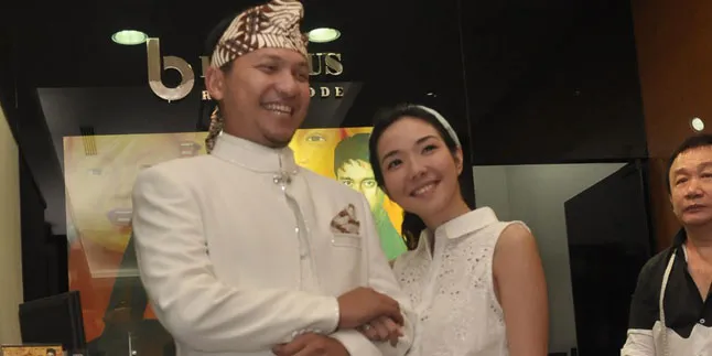 Menuju Resepsi, Gading Marten - Gisel Dikawal Konvoi Moge