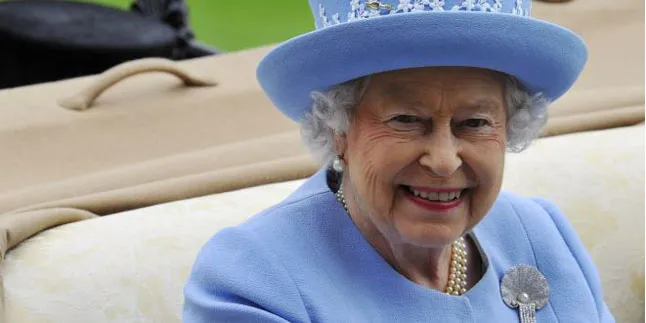 Menunggu Kelahiran Bayi Kate, Ratu Elizabeth II Kembali ke Buckingham Palace