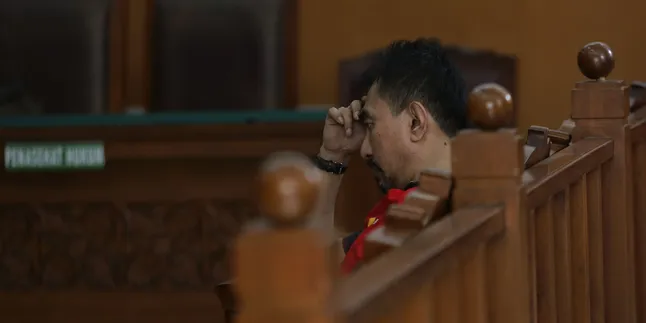 Menyesal Terlibat Kasus Hukum, Gatot Brajamusti Berandai-Andai Waktu Dapat Diulang