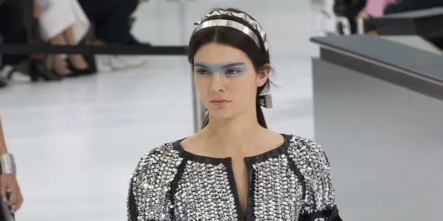 Merasa Dituduh Membully Kendall Jenner, Model Ini Buka Suara Merasa Dituduh Membully Kendall Jenner, Model Ini Buka Suara