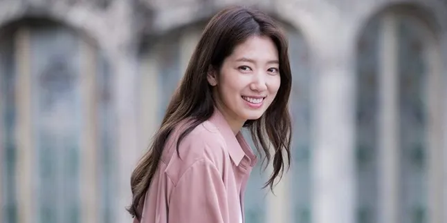 Merasa Nggak Mancung, Park Shin Hye Tak Puas Dengan Hidungnya Merasa Nggak Mancung, Park Shin Hye Tak Puas Dengan Hidungnya