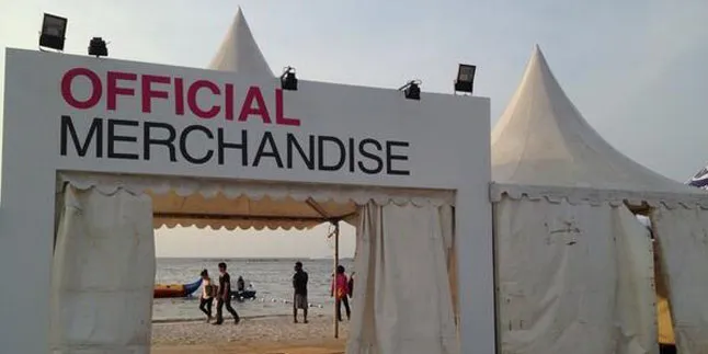 Merchandise Resmi Konser SNSD Dijual Mulai Rp 85 Ribu!