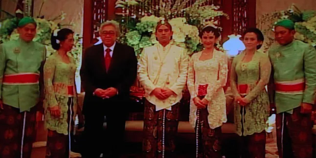 Mertua Dian Sastro Ngaku Tabrak Rumah Sendiri Karena Cemburu