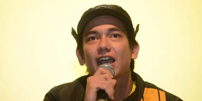 Meski Ada Yang Disensor, TEMAN TAPI MENIKAH Sukses Bikin Adipati Dolken Nangis