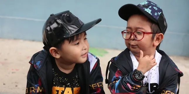 Meski Bertemu Saat Libur Sekolah Saja, Daus Mini Tidak Manjakan Anak