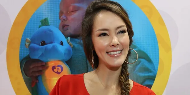 Meski Ingin Cerai, Suami Masih Akan Nafkahi Cathy Sharon