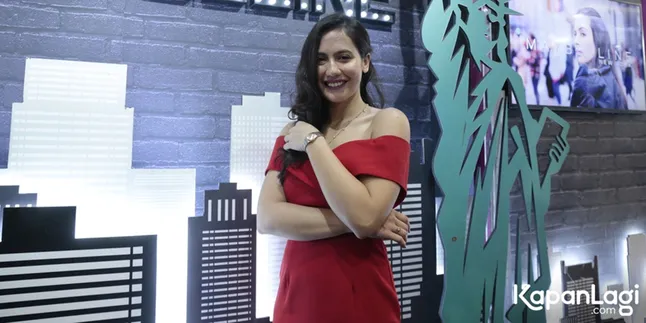 Meski Pemilih, Ini Dia Cara Simple Pevita Pearce Rawat Kesehatan Kulit!
