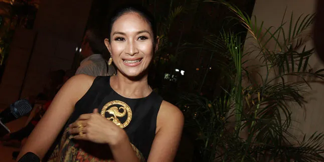 Meski Sibuk, Happy Salma Siapkan Pameran Perhiasan