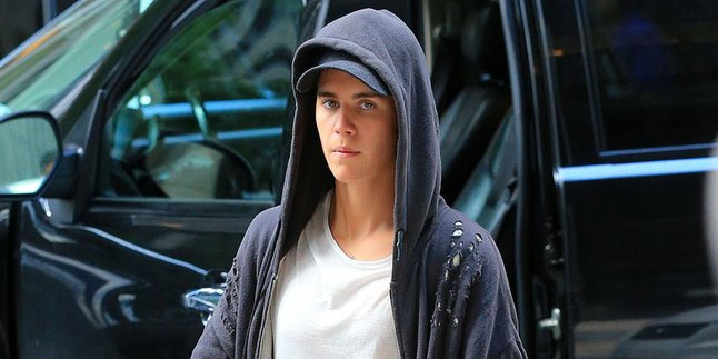 Mesra Bareng Xenia Deli, Justin Bieber Kena Culik Pria Bertopeng