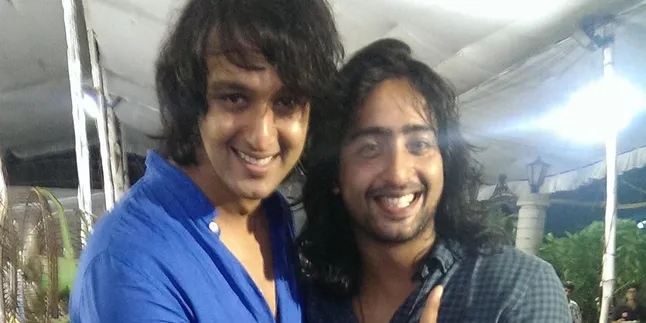 Mesranya Bromance ala Saurabh Raj Jain dan Shaheer Sheikh Mesranya Bromance ala Saurabh Raj Jain dan Shaheer Sheikh
