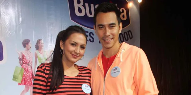 Mesranya Darius dan Donna Agnesia Saat Berada di Eropa