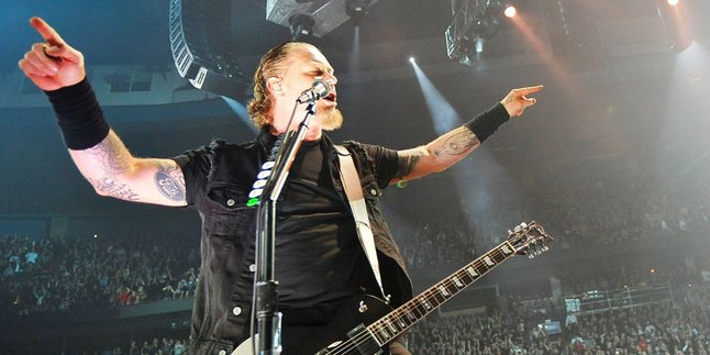 Metallica Bawa Peralatan Seberat 58 Ton ke Indonesia