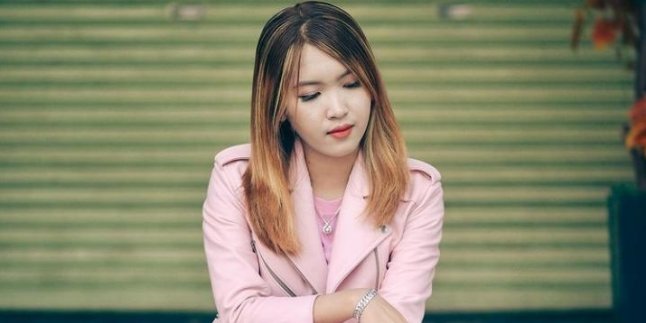 Meti Kim, Penyanyi Cantik Berwajah Ala Korea yang Digosipkan Sebagai Wanita Panggilan