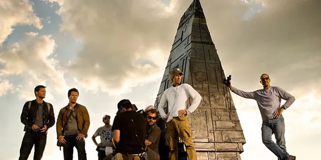Michael Bay Ungkap Foto Syuting Pertama 'TRANSFORMERS 4'