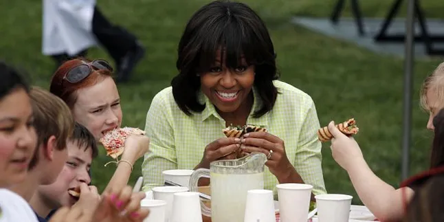 Michelle Obama Ternyata Mulai Beruban!