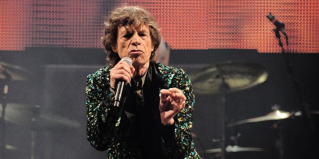 Mick Jagger Beda Pendapat Tentang Lokasi Makam Kekasihnya