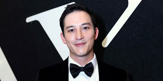 Mike Lewis Buka Suara Soal Kedekatannya Dengan Raline Shah Mike Lewis Buka Suara Soal Kedekatannya Dengan Raline Shah