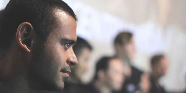 Mike Lucock Ngobrol Bareng Teroris Untuk Dalami Peran