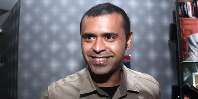 Mike Lucock Perang Batin Perankan Ahmed di 'JAVA HEAT'