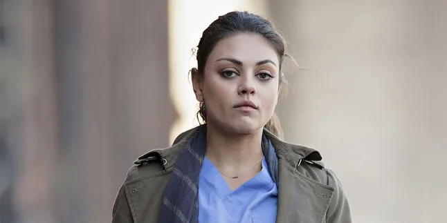 Mila Kunis Beri Kejutan Orangtuanya Dengan Makeover Rumah Mila Kunis Beri Kejutan Orangtuanya Dengan Makeover Rumah