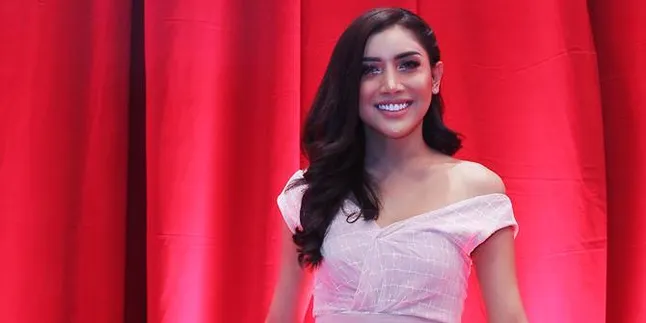 Millendaru Akhirnya Klarifikasi Soal Pernah Bercinta Dengan Artis Inisial ZL