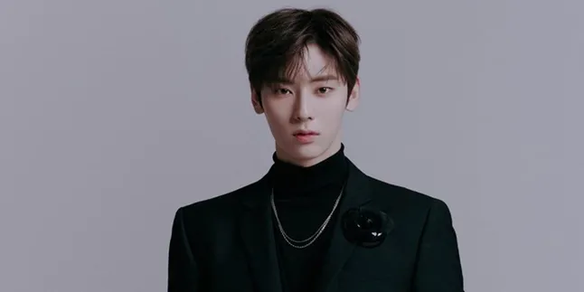 Minhyun NUEST Before After Penerbangan 12 Jam, Tetap Ganteng? Minhyun NUEST Before After Penerbangan 12 Jam, Tetap Ganteng?