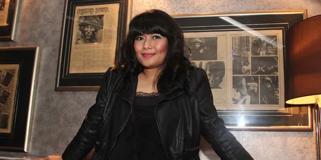 Minta Hak Asuh Anak, Dea Mirella Cibir Eel Ritonga