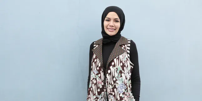 Miris! Bukannya Menemani, Nikita Mirzani Ungkap Dipo ke Club Saat Azka Dioperasi