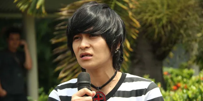 Mitha The Virgin Cari Pacar 'Macho' Tanggung Jawab