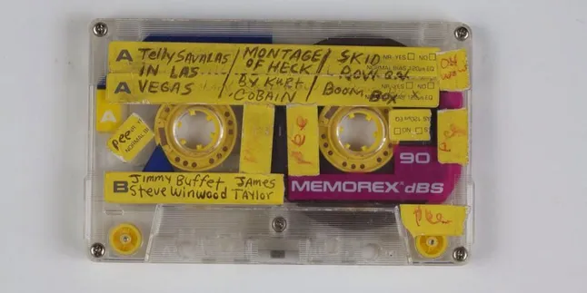 Mixtape MONTAGE OF HECK Kurt Cobain Siap Bikin 'Terbang'