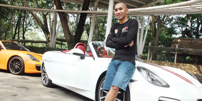 Mobil Ayah Enji Kecelakaan di Malang?