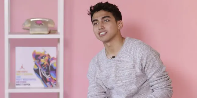 Mobil Listrik Buatan Vadi Akbar Ikut Parade TNI AL