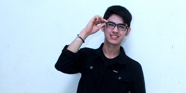 Modal 5 Ribu, Aliando Syarief Sempat Jadi Musisi Jalanan