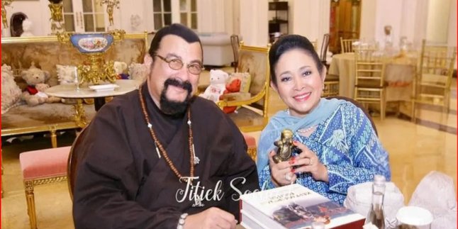 The Close Moment of Titiek Soeharto with Prabowo and Steven Seagal Captivates Attention