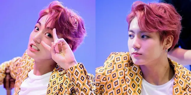 Momen Kocak Jungkook Main Gitar Asal-Asalan di Depan Para Member BTS