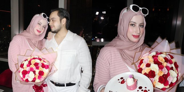 Tasyi Athasyia and Husband Celebrate Their 10th Wedding Anniversary with a Romantic Dinner